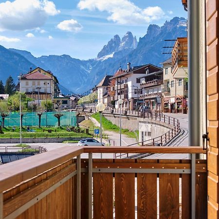 Piano Terra Vista Lago Lägenhet Auronzo di Cadore Exteriör bild